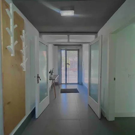 Διαμέρισμα Brain House Leon