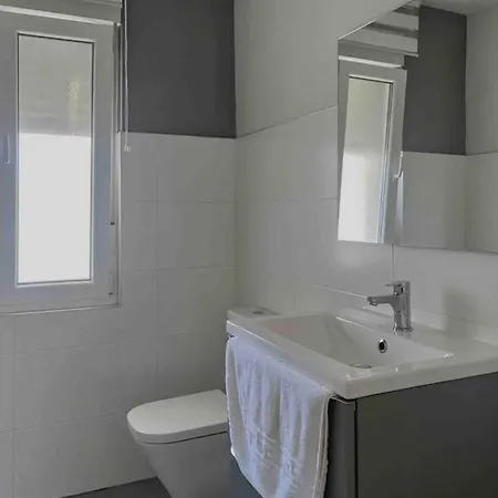 Apartment Poisson By Aroom Vut-le- 1147 Casco Historico Casa Con Patio Privado Leon