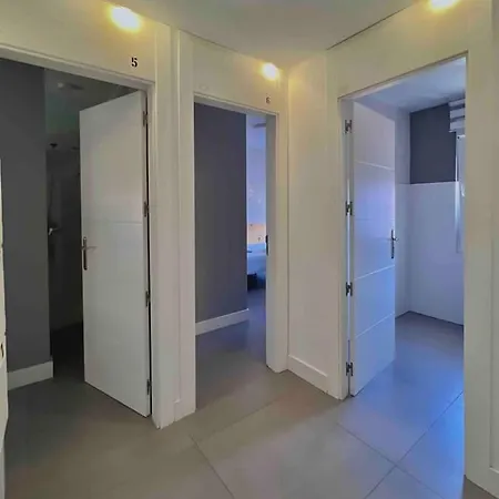 Poisson By Aroom - Vut Le 1147 Apartmán